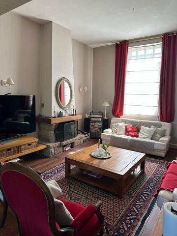 À vendre - Maison bourgeoise, 7 pièces située à Évreux (27000)
