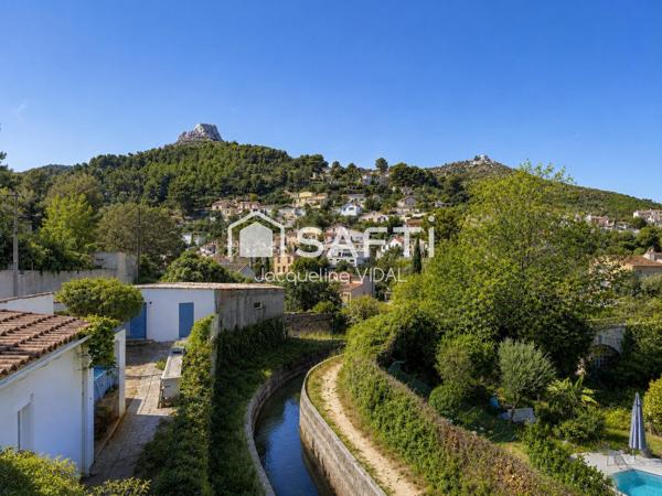 Maison 4 pièces avec vue dominante, grande terrasse et garage de 41 m²