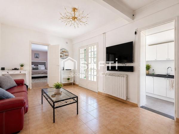 Maison 4 pièces avec vue dominante, grande terrasse et garage de 41 m²