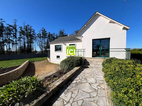 EXCLUSIVITÉ - Maison contemporaine de plain-pied - 4 Chambres -Jardin 1500 m² -Proche centre