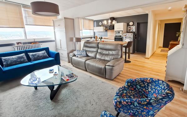 Appartement à vendre    3 pièces • 89,37 m2 Agen