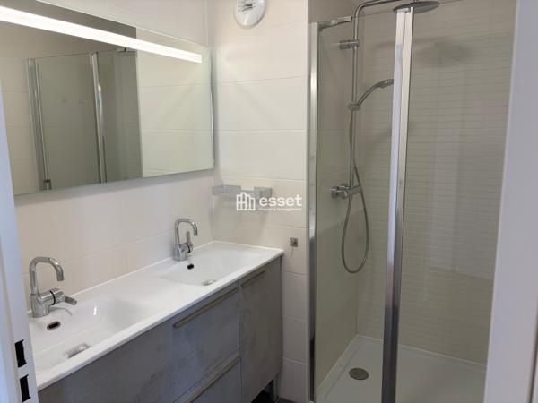 Location Appartement 5 pièces 152.51 m² - Boulogne-billancourt 92100