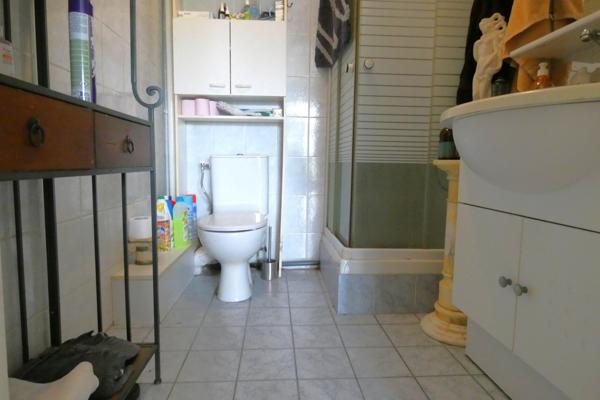 T2 avec grande terrasse + chambre 18 m² à Puget !