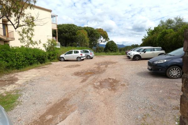 T2 avec grande terrasse + chambre 18 m² à Puget !