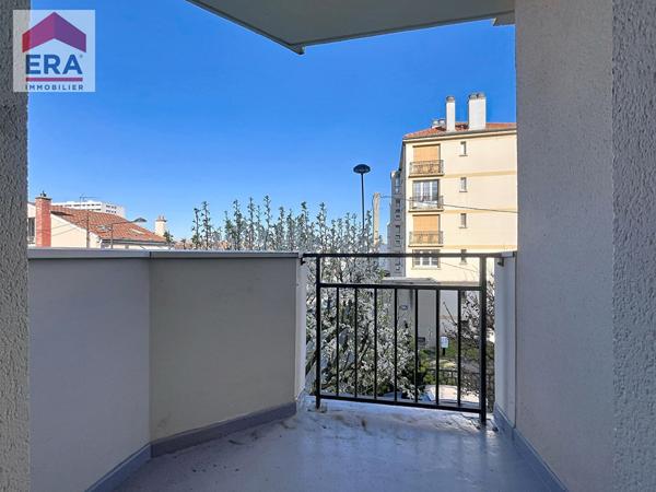 A VENDRE 3 PIECES 63m² BALCON + BOX