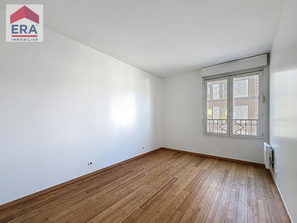 A VENDRE 3 PIECES 63m² BALCON + BOX