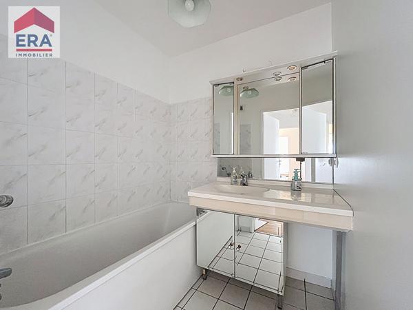 A VENDRE 3 PIECES 63m² BALCON + BOX