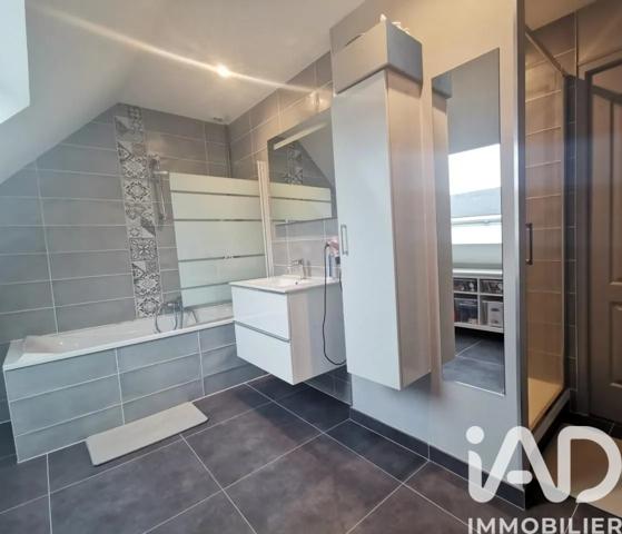 Maison à vendre 4 pièces 106 m² Tourville-sur-Sienne