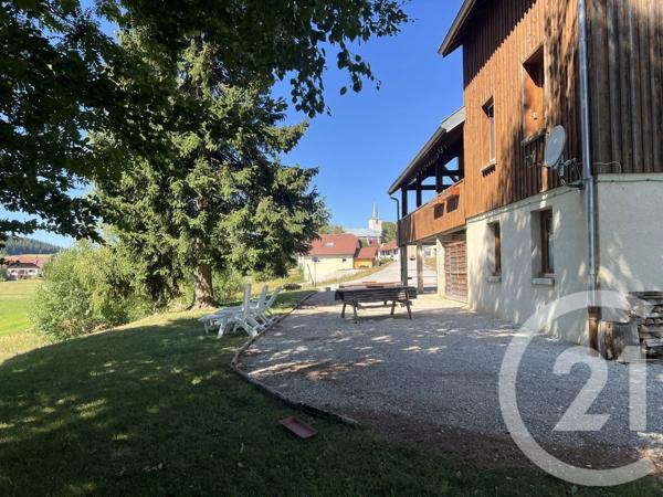 Appartement à vendre  2 pièces - 53,74 m 2   HAUTS DE BIENNE  - 39