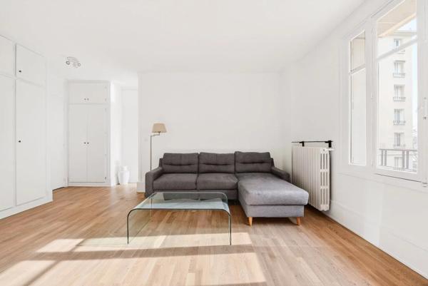 Appartement Paris 16 e - QUAIS DE SEINE