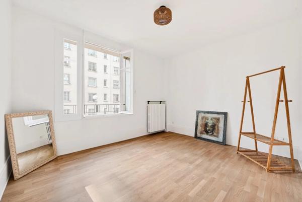 Appartement Paris 16 e - QUAIS DE SEINE