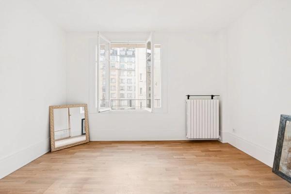 Appartement Paris 16 e - QUAIS DE SEINE