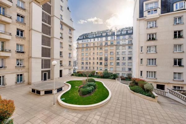 Appartement Paris 16 e - QUAIS DE SEINE