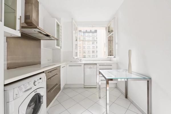 Appartement Paris 16 e - QUAIS DE SEINE