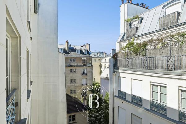 Paris 7ème, Appartement 2 Chambres -  71 m² à vendre