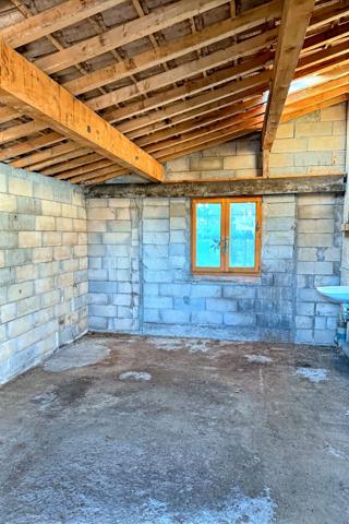 VILLA DE PLAIN PIED AVEC PISCINE SUR UN TERRAIN DE 680 M²