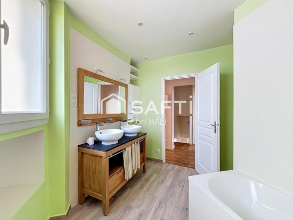 COLOMBES CENTRE-VILLE, Un duplex, lumineux,