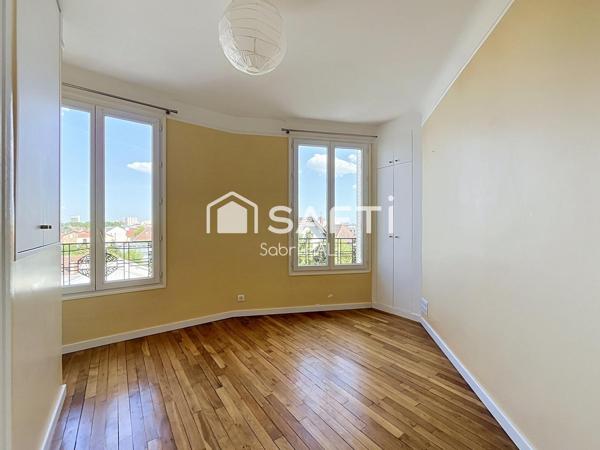 COLOMBES CENTRE-VILLE, Un duplex, lumineux,