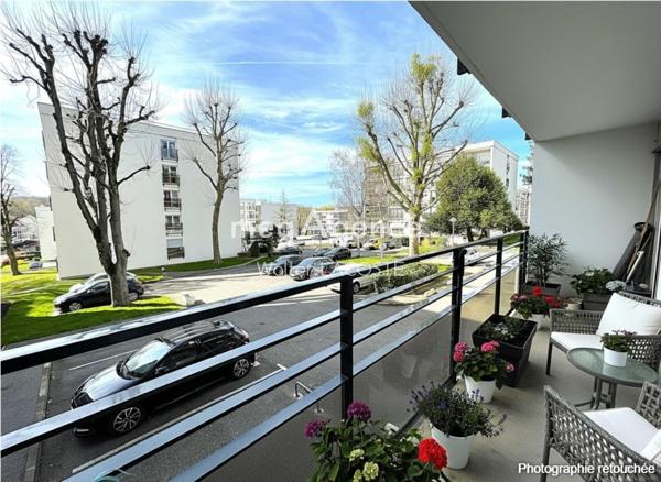 Appartement à PLAISIR, 78370 - 4 pièces 82m²