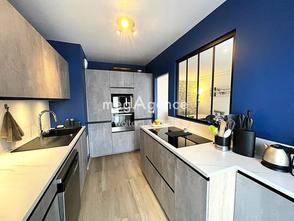 Appartement à PLAISIR, 78370 - 4 pièces 82m²