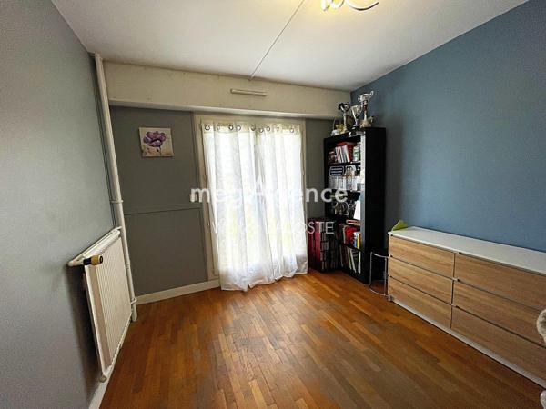 Appartement à PLAISIR, 78370 - 4 pièces 82m²