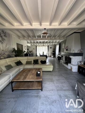 Maison à vendre 6 pièces 177,48 m² Méry-sur-Oise