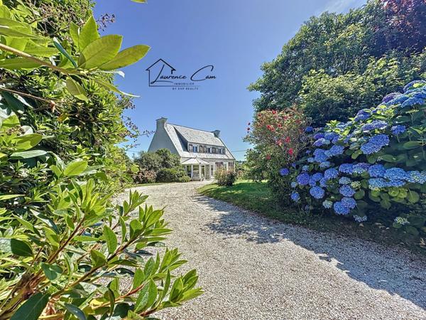 Maison de charme à Landéda – Vie de plain-pied, volumes généreux à deux pas de l’Aber Wrac’h
