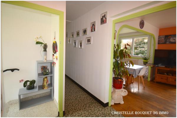 Vente / Maison et grand terrain