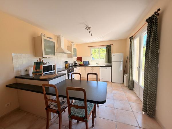 Maison 3 chambres, piscine proches commerces