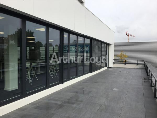 Bureaux à louer à Marcq-en-Baroeul avec parking privatif