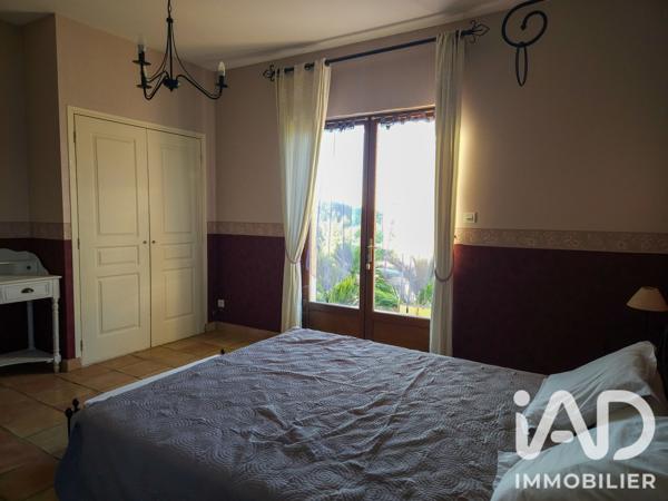 Maison à vendre 13 pièces 440 m² Le Bugue