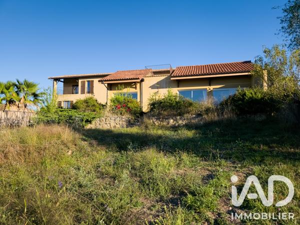 Maison à vendre 13 pièces 440 m² Le Bugue