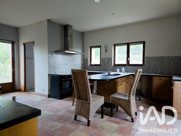 Maison à vendre 13 pièces 440 m² Le Bugue