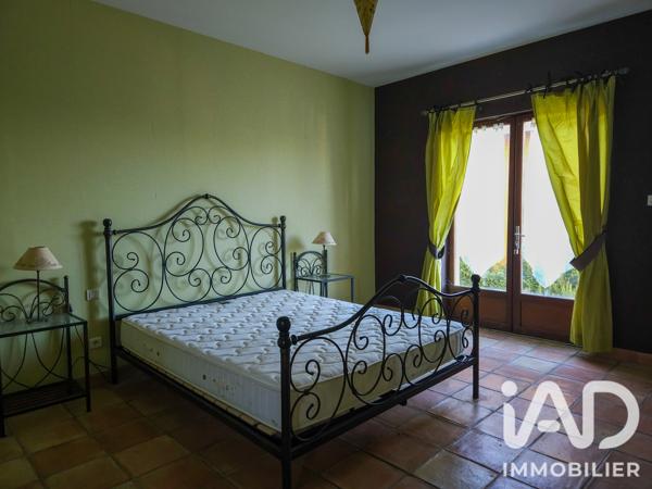 Maison à vendre 13 pièces 440 m² Le Bugue