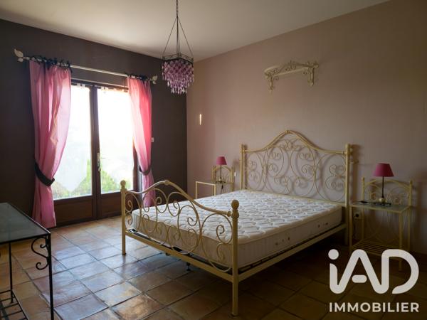 Maison à vendre 13 pièces 440 m² Le Bugue