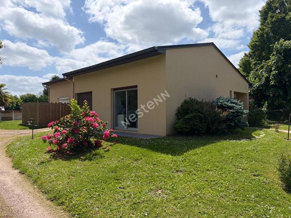Maison de Plain-pied 6 pièces à vendre à Perthes, 4 chambres, au calme avec piscine