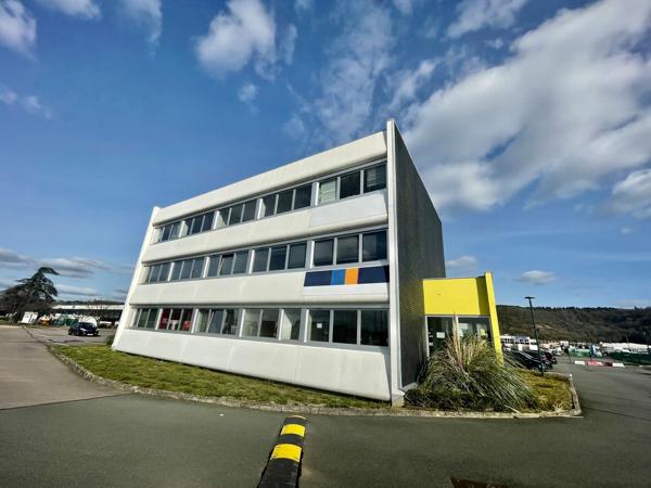 Bureaux à louer à SAINT ETIENNE DU ROUVRAY 76800