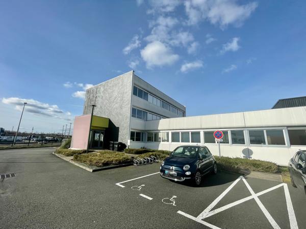 Bureaux à louer à SAINT ETIENNE DU ROUVRAY 76800