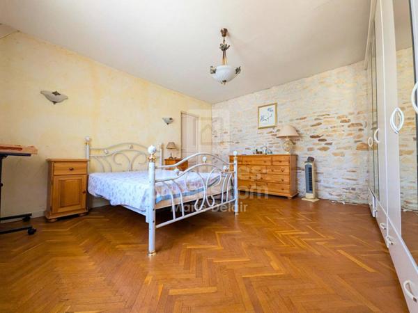 Maison La Charite Sur Loire 14 pièce(s) 445.88 m2