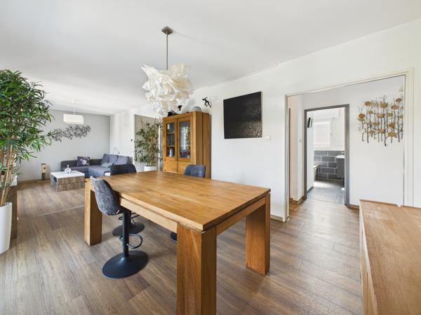 Rue de Bale - 4 pièces - 73m²- Coeur du Neudorf - Cave - Terrasse 