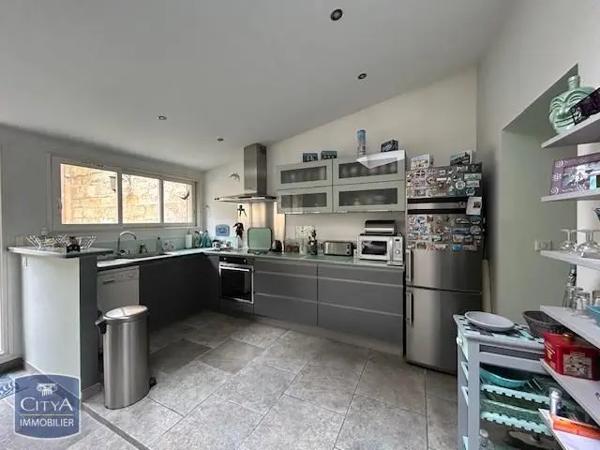 Maison à vendre 4 pièces 176m²