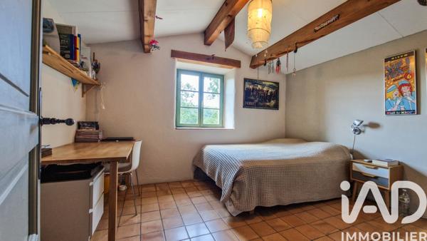 Maison à vendre 6 pièces 130 m² Goudargues