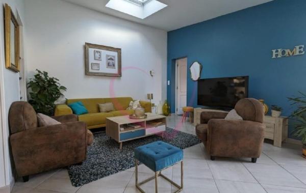 Vente Maison Ensemble Immobilier de 277 m² Gaillon   