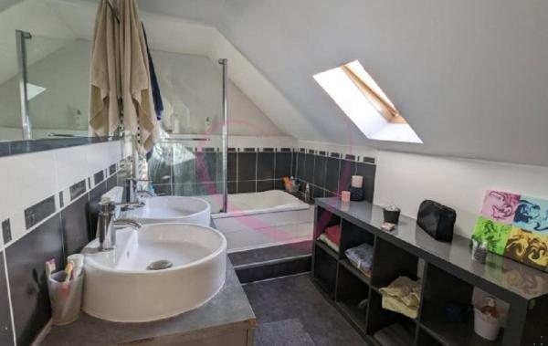 Vente Maison Ensemble Immobilier de 277 m² Gaillon   