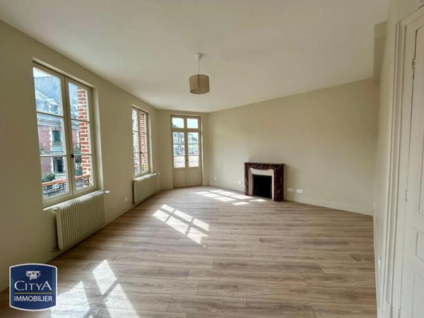 Appartement à louer 3 pièces 82.73m²