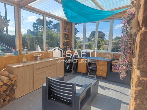 Maison 5 pièces de 75 m² habitables, sur un terrain de 416 m², située à Plougasnou.