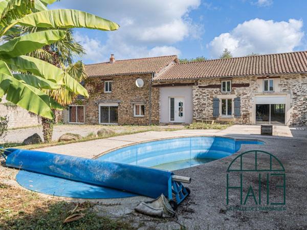 Maison 5 pièces - 220 m²