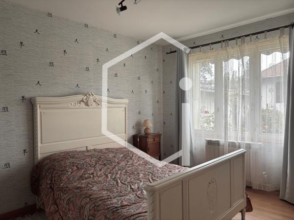 Maison 4 pièce(s) 2 chambre(s) 90 m²
