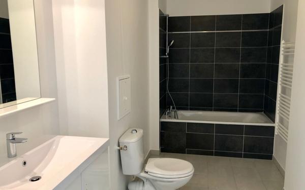 Appartement à louer    3 pièces • 65,38 m2 Montévrain