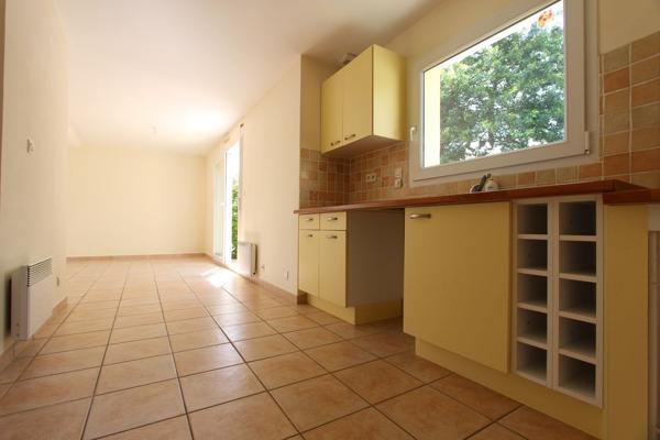 A LOUER QUARTIER CHAPTAL, UNE MAISON CONTEMPORAINE 4 CHAMBRES. -